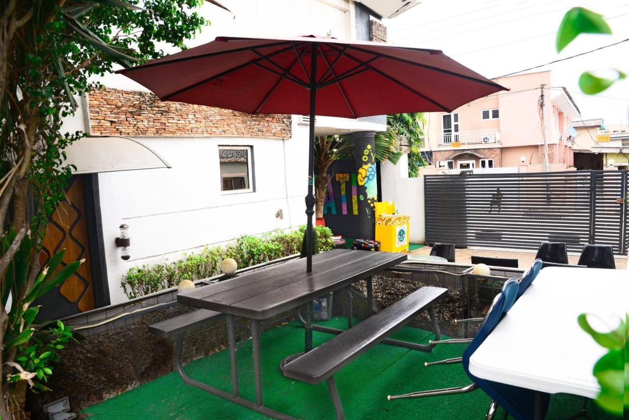 Connecting Lagos Suites Экстерьер фото
